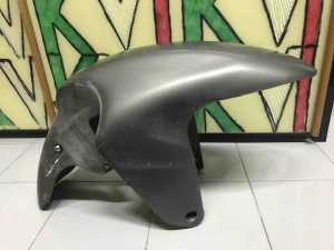 Переднее крыло. Брызговик Aprilia Pegasso 650cc.  00202