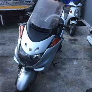 Скутер Yamaha Madjesty 4t